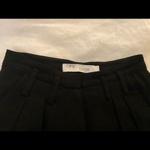 Iro high-waisted, pleated culottes